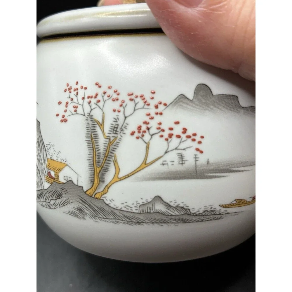 Chinese Style Ceramic Tea Caddy Tea Canister Charming Mountain Scene